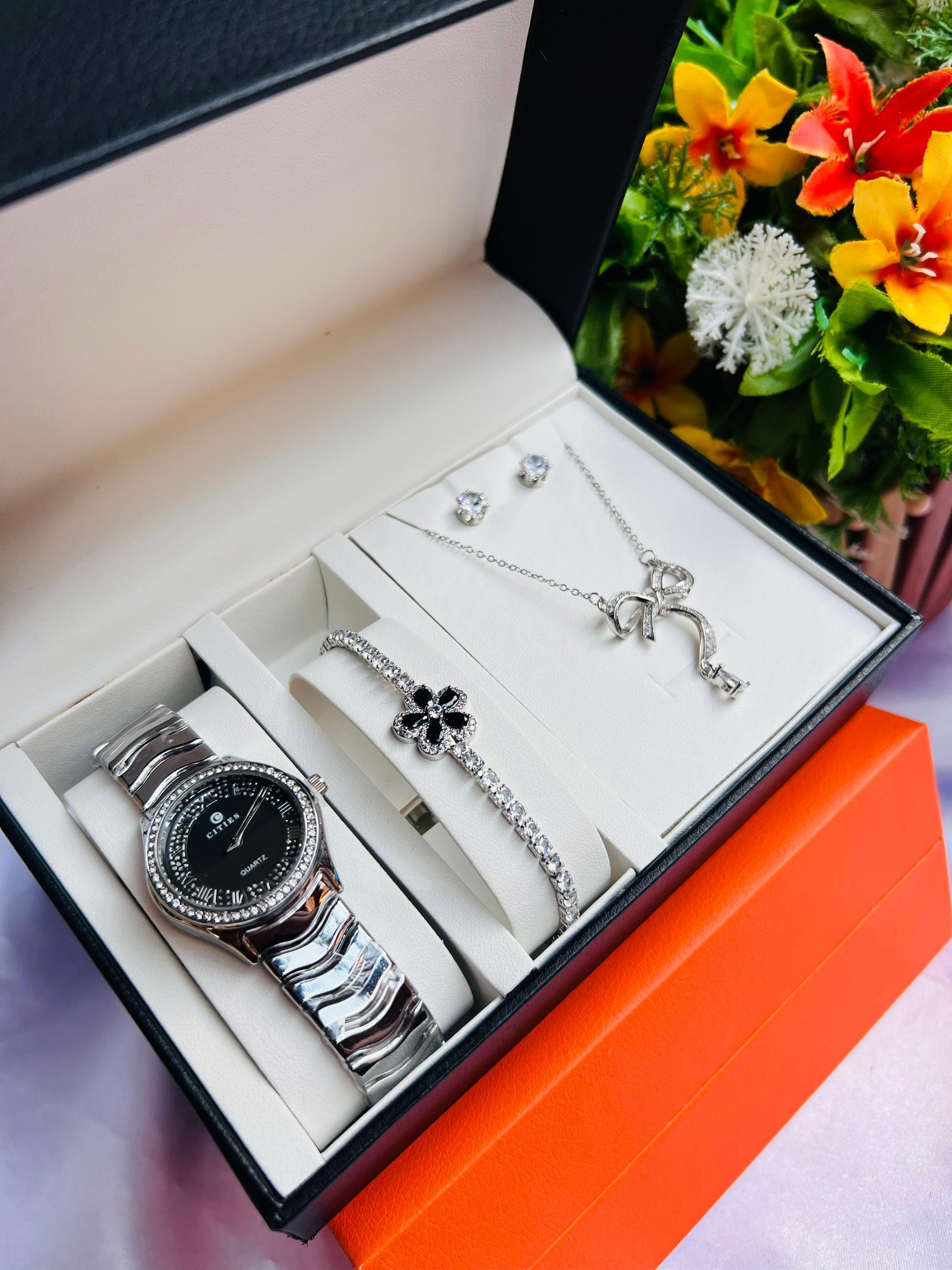 Wristwatch  - Buy on Payuee e-Shop