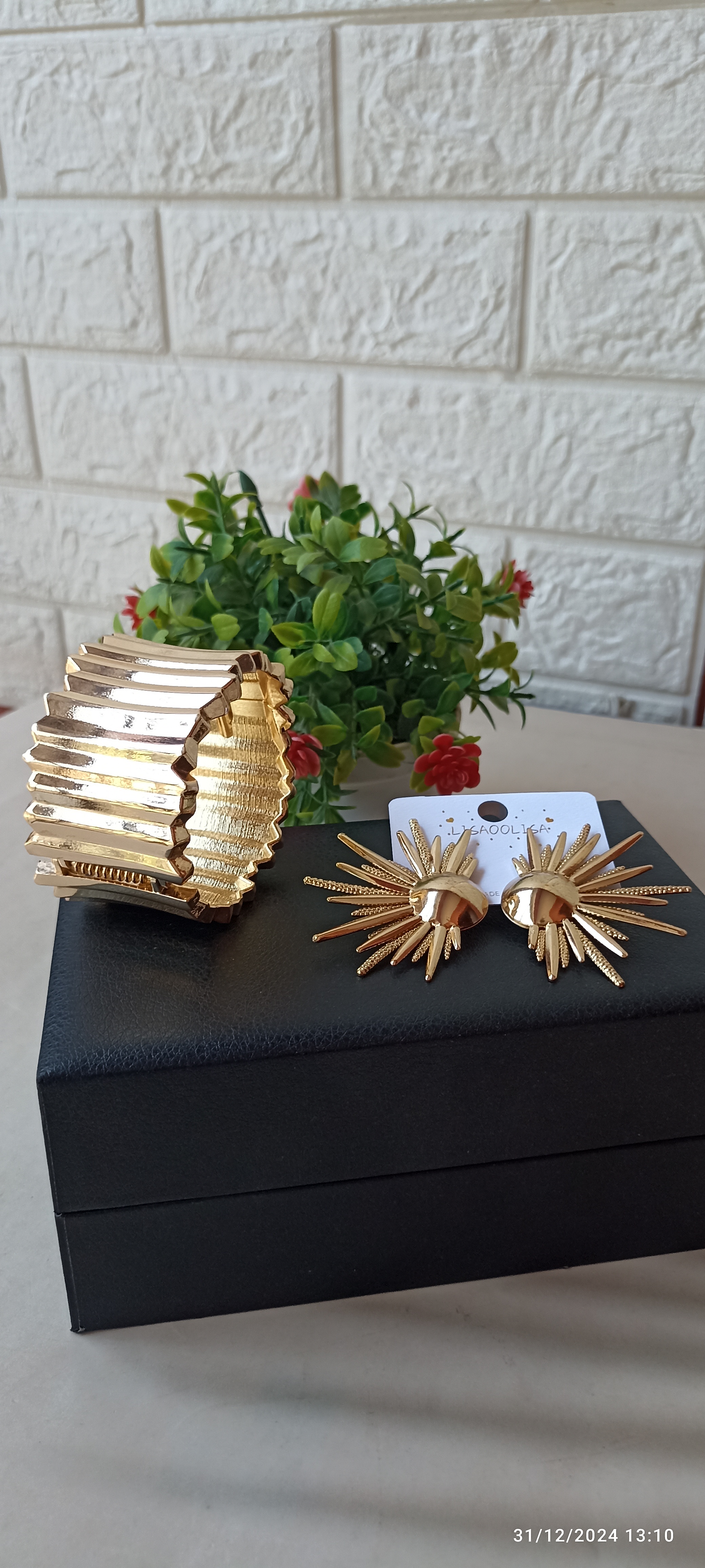 Ijez Earring and Bangle Set  - Buy on Payuee e-Shop