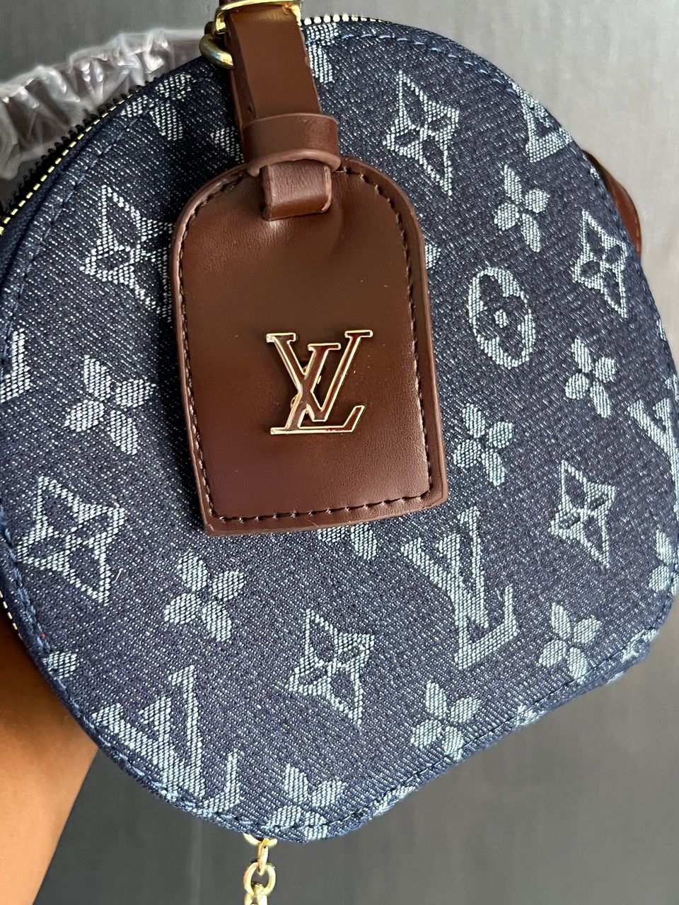 A quality LV jeans bag - Buy on Payuee e-Shop