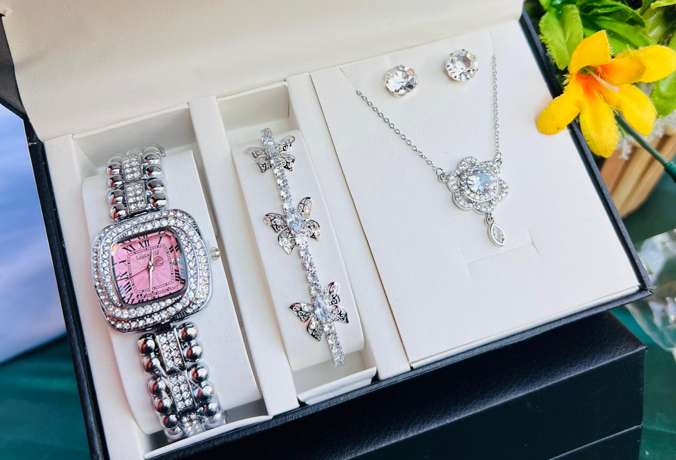 Ladies watch set - Buy on Payuee e-Shop