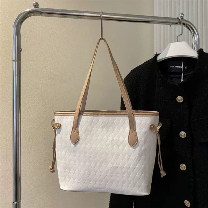 Tote bag - Buy on Payuee e-Shop