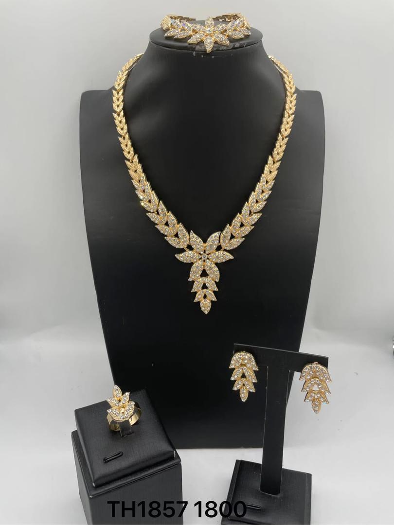 Jewelry ladies set - Buy on Payuee e-Shop